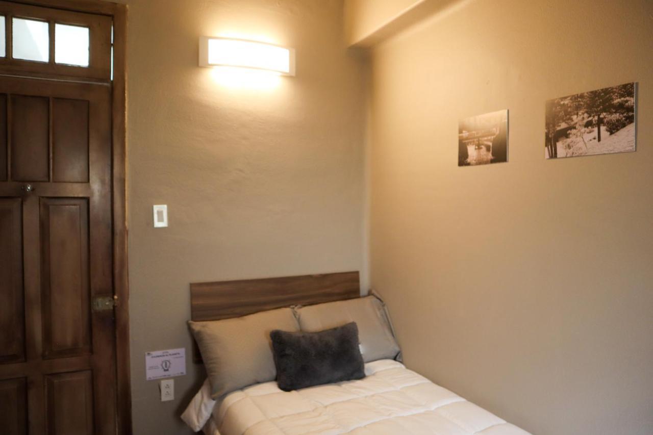 Frontera 49 Roma Norte Hostal Mexico City Ngoại thất bức ảnh